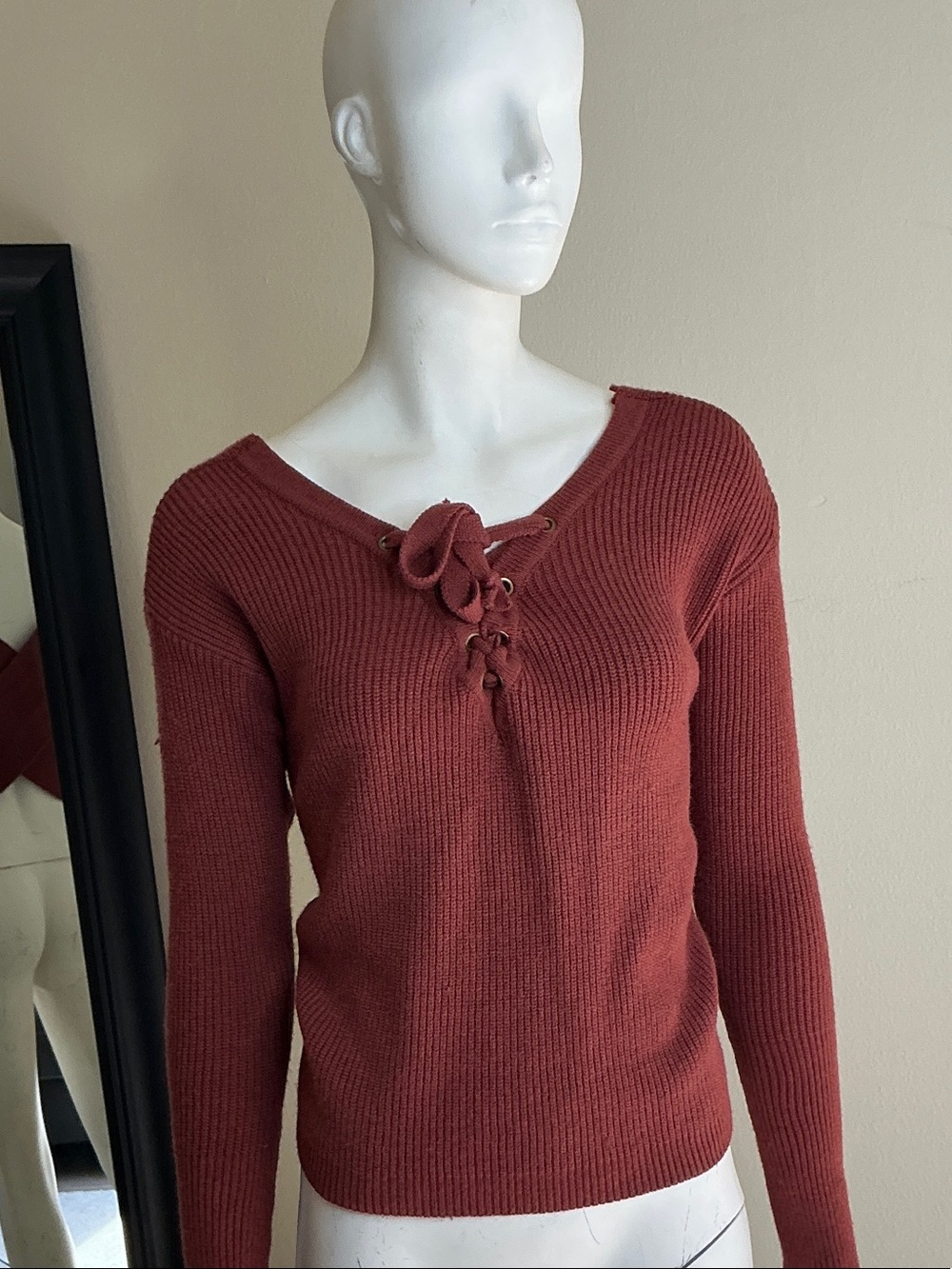 Women’s Lace-Up Crewneck Sweater - Rust Red